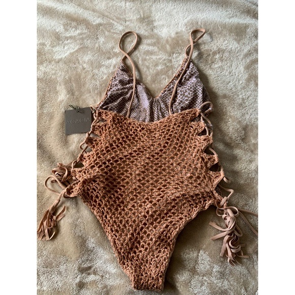 🤎 S O L D🤎Acacia Florence Crochet - Picture 2 of 9